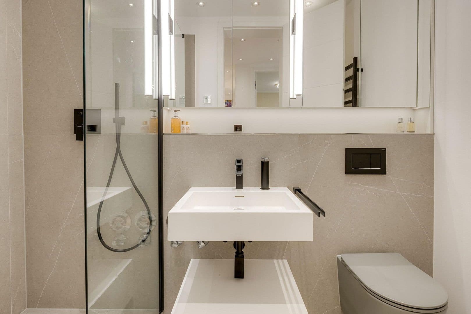 Prodej bytu 4+1 162 m², München, Bavorsko Prodej bytu 4+1 162 m², München, Bavorsko