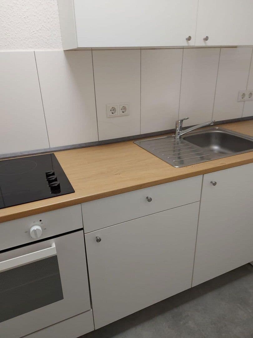 Pronájem bytu 1+1 38 m², Stiepeler Straße 70, Bochum, Severní Porýní-Vestfálsko Pronájem bytu 1+1 38 m², Stiepeler Straße 70, Bochum, Severní Porýní-Vestfálsko