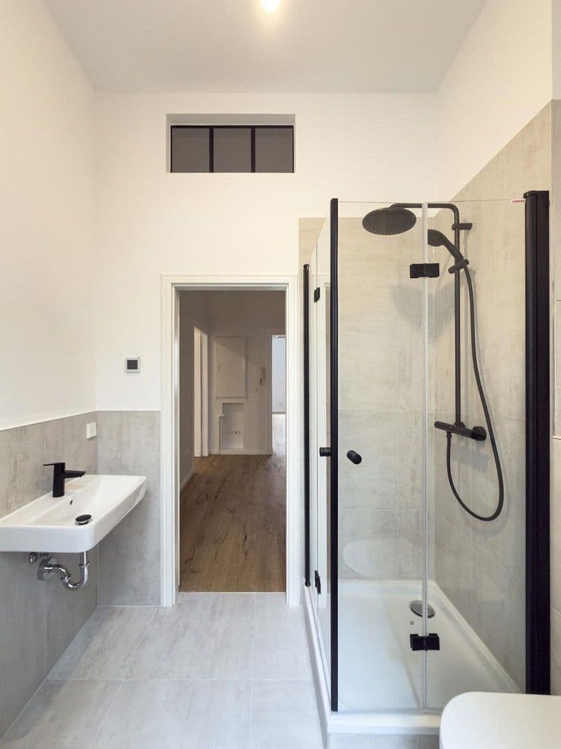 Prodej bytu 2+1 56 m², Zinzendorfstraße 4, Berlin, Berlín Prodej bytu 2+1 56 m², Zinzendorfstraße 4, Berlin, Berlín