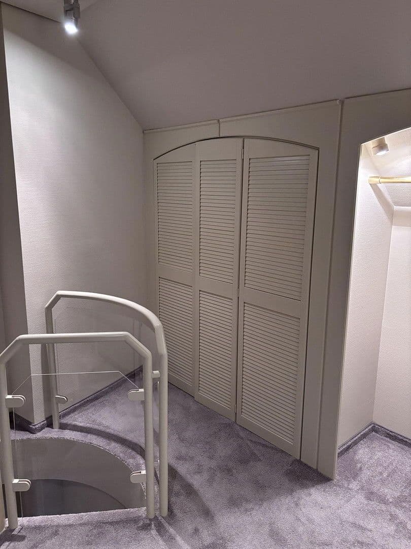 Pronájem bytu 2+1 150 m², Dortmund, Severní Porýní-Vestfálsko Pronájem bytu 2+1 150 m², Dortmund, Severní Porýní-Vestfálsko