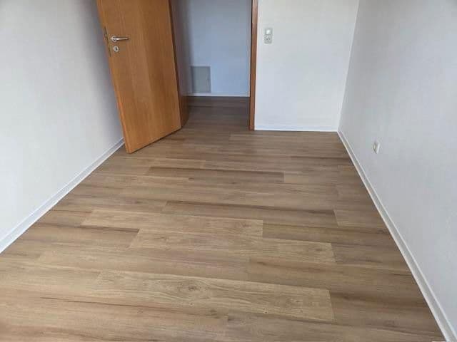 Pronájem bytu 3+1 72 m², Groß Kreutz (Havel), Braniborsko Pronájem bytu 3+1 72 m², Groß Kreutz (Havel), Braniborsko