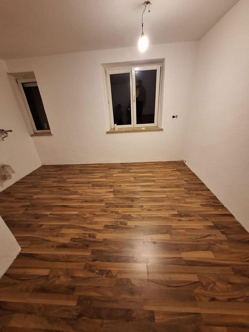 Pronájem bytu 2+1 49 m², Ulrichstr. 8, Vöhringen, Bavorsko Pronájem bytu 2+1 49 m², Ulrichstr. 8, Vöhringen, Bavorsko