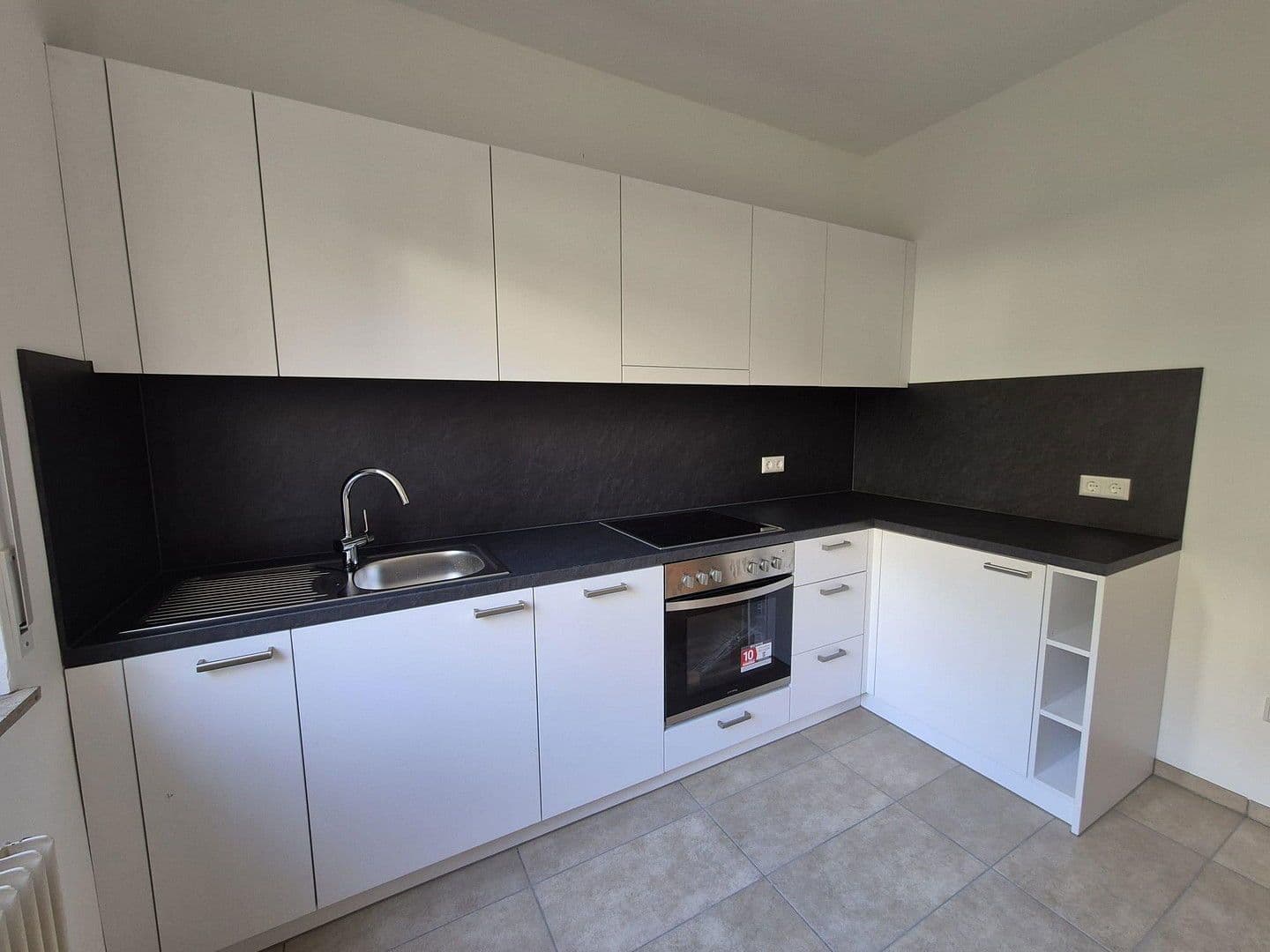 Pronájem bytu 3+1 78 m², Schwäbisch Gmünd, Bádensko-Württembersko Pronájem bytu 3+1 78 m², Schwäbisch Gmünd, Bádensko-Württembersko