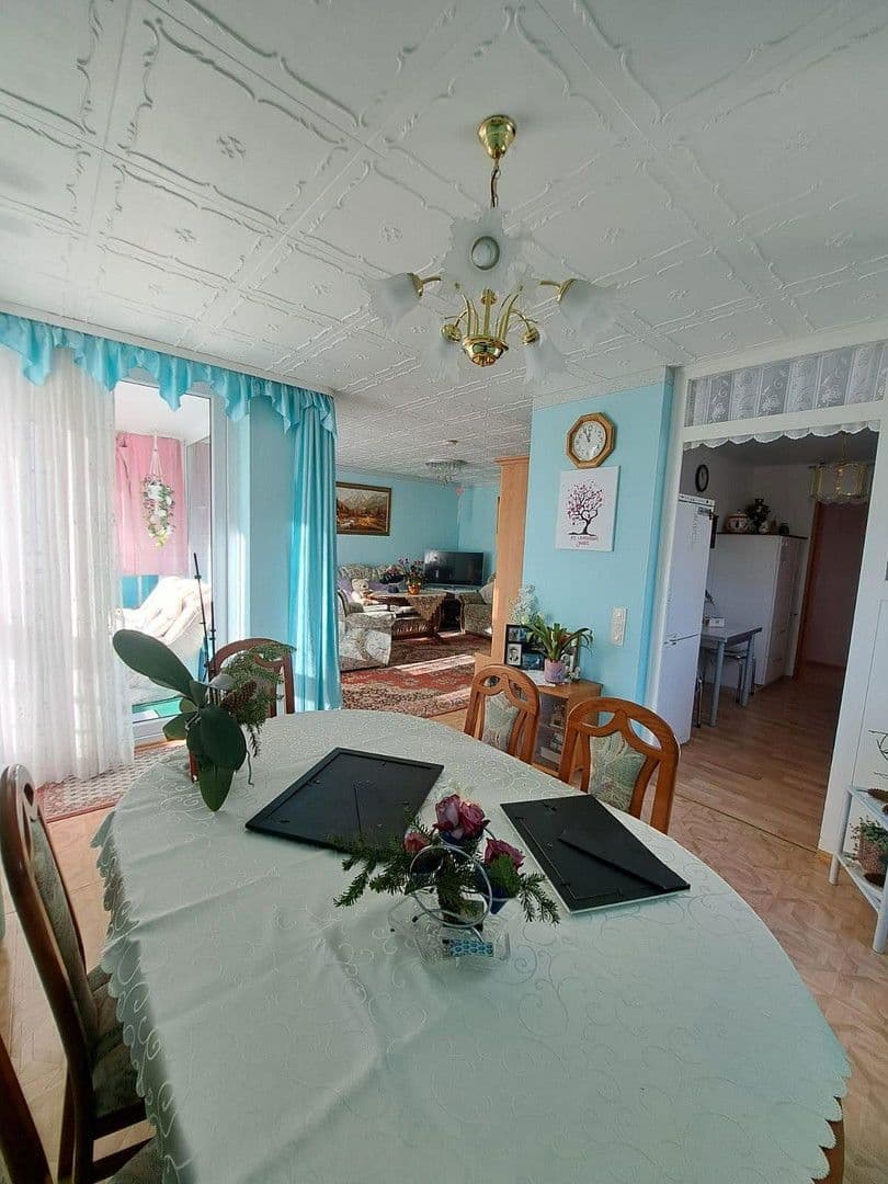 Prodej bytu 3+kk 81 m², Schwäbisch Gmünd, Bádensko-Württembersko Prodej bytu 3+kk 81 m², Schwäbisch Gmünd, Bádensko-Württembersko