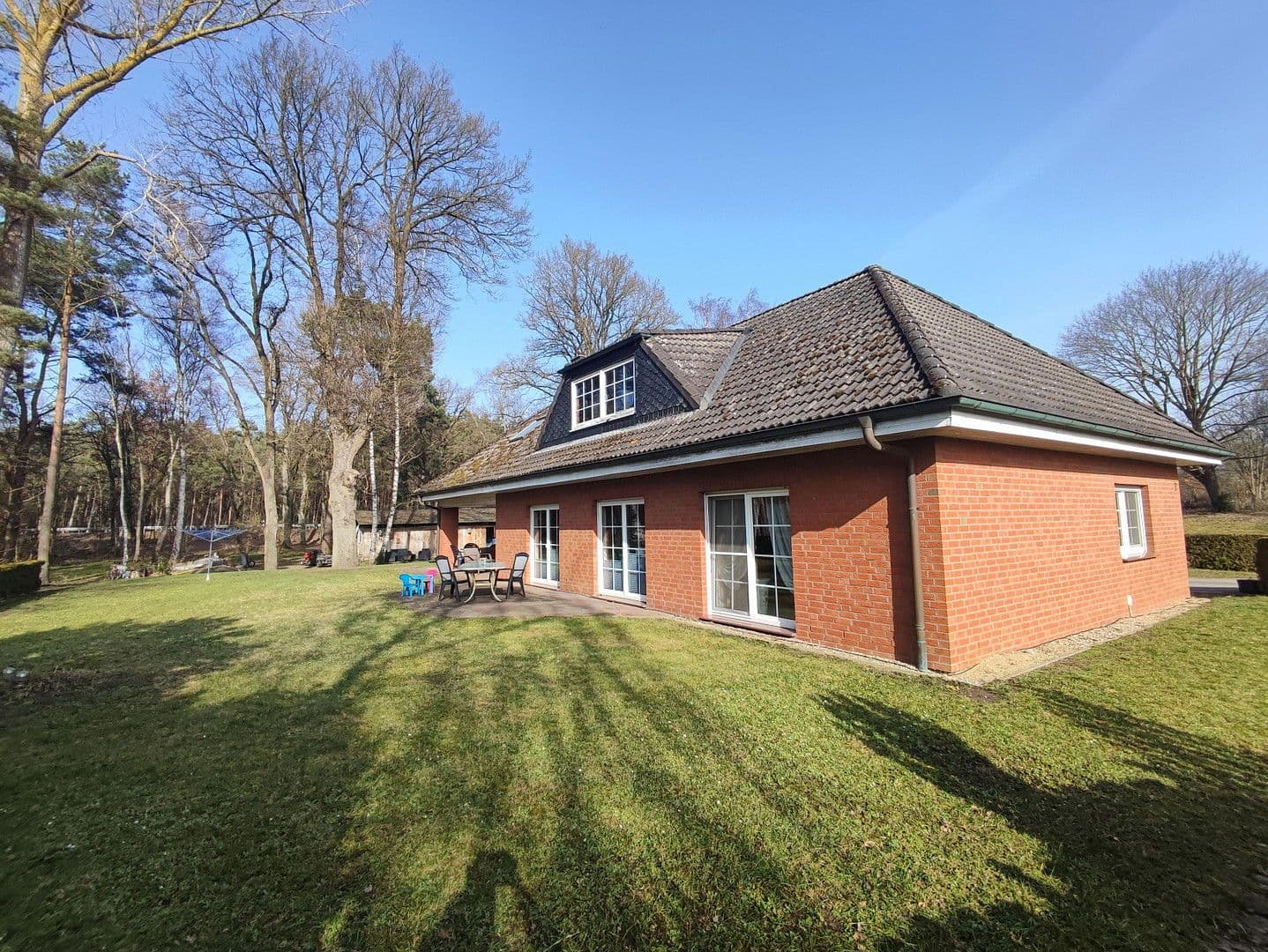 Prodej domu 120 m², pozemek 3.000 m², Teldau, Mecklenburg-Vorpommern Prodej domu 120 m², pozemek 3.000 m², Teldau, Mecklenburg-Vorpommern