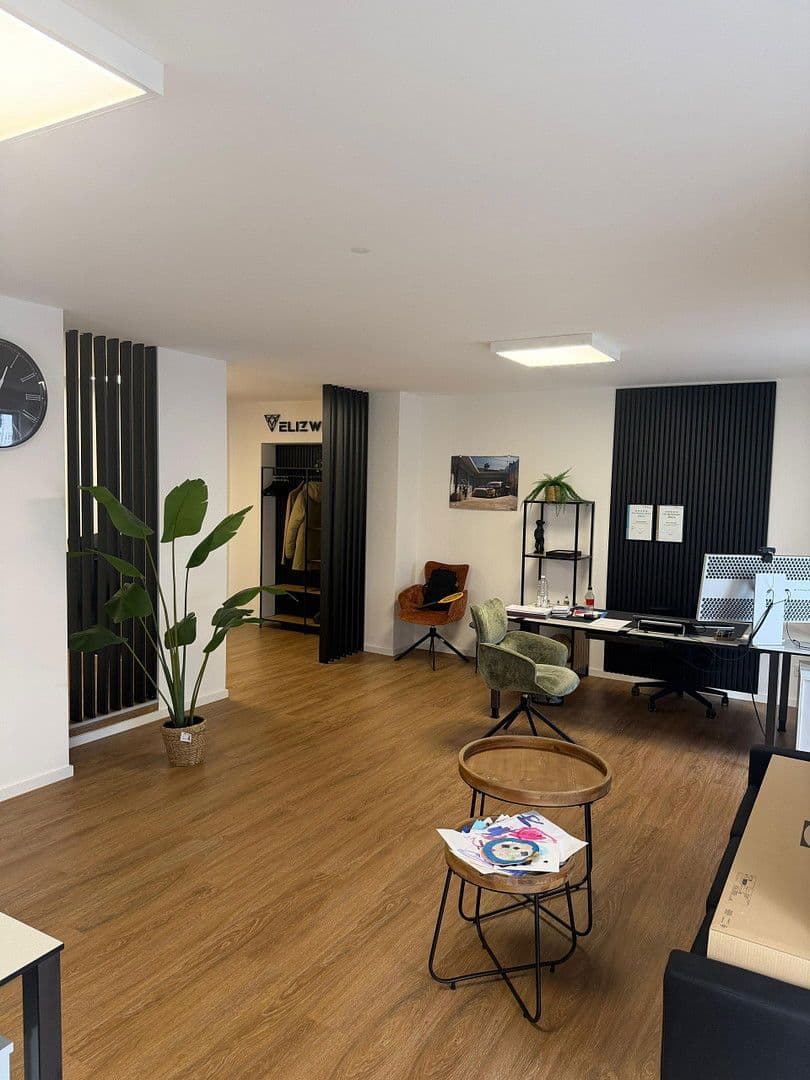 Pronájem kanceláře 90 m², Biblis, Hessen Pronájem kanceláře 90 m², Biblis, Hessen