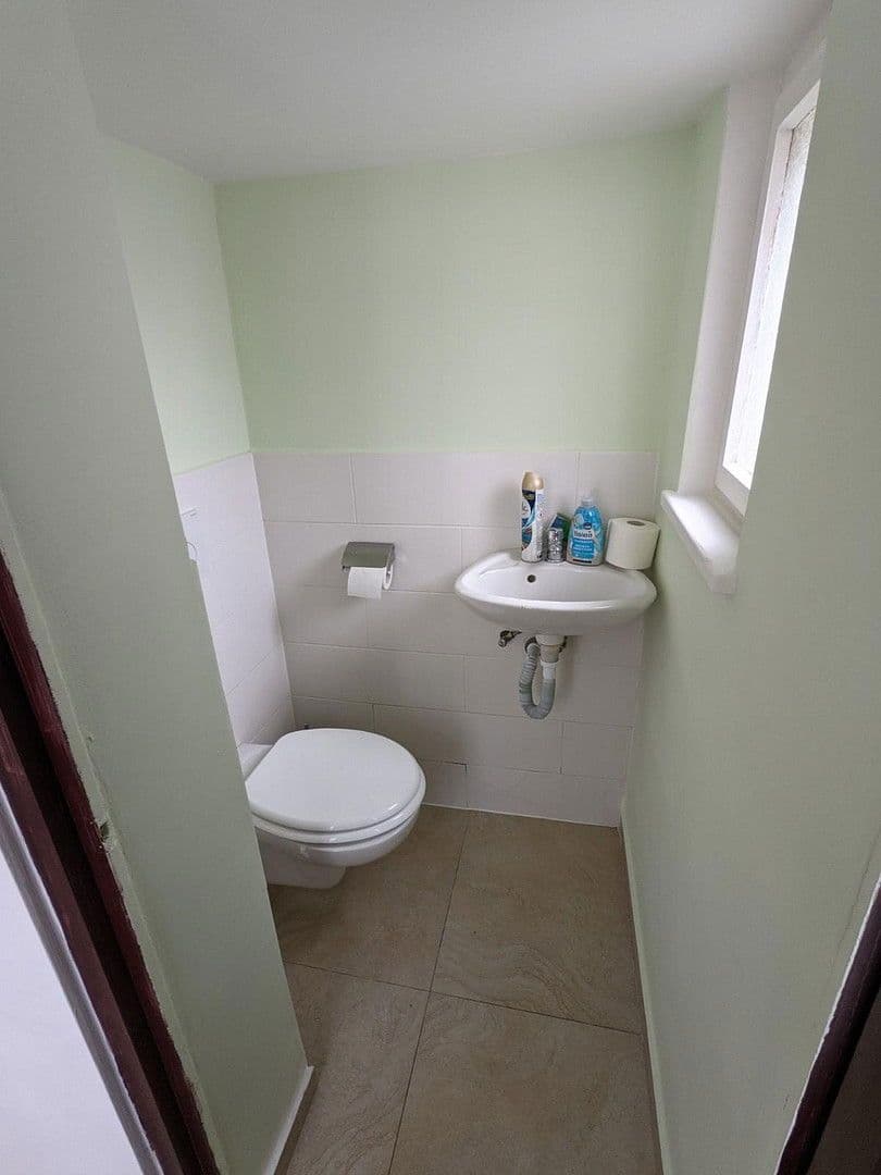 Pronájem bytu 5+1 11 m², Neckarstr. 13,, Villingen-Schwenningen, Bádensko-Württembersko Pronájem bytu 5+1 11 m², Neckarstr. 13,, Villingen-Schwenningen, Bádensko-Württembersko