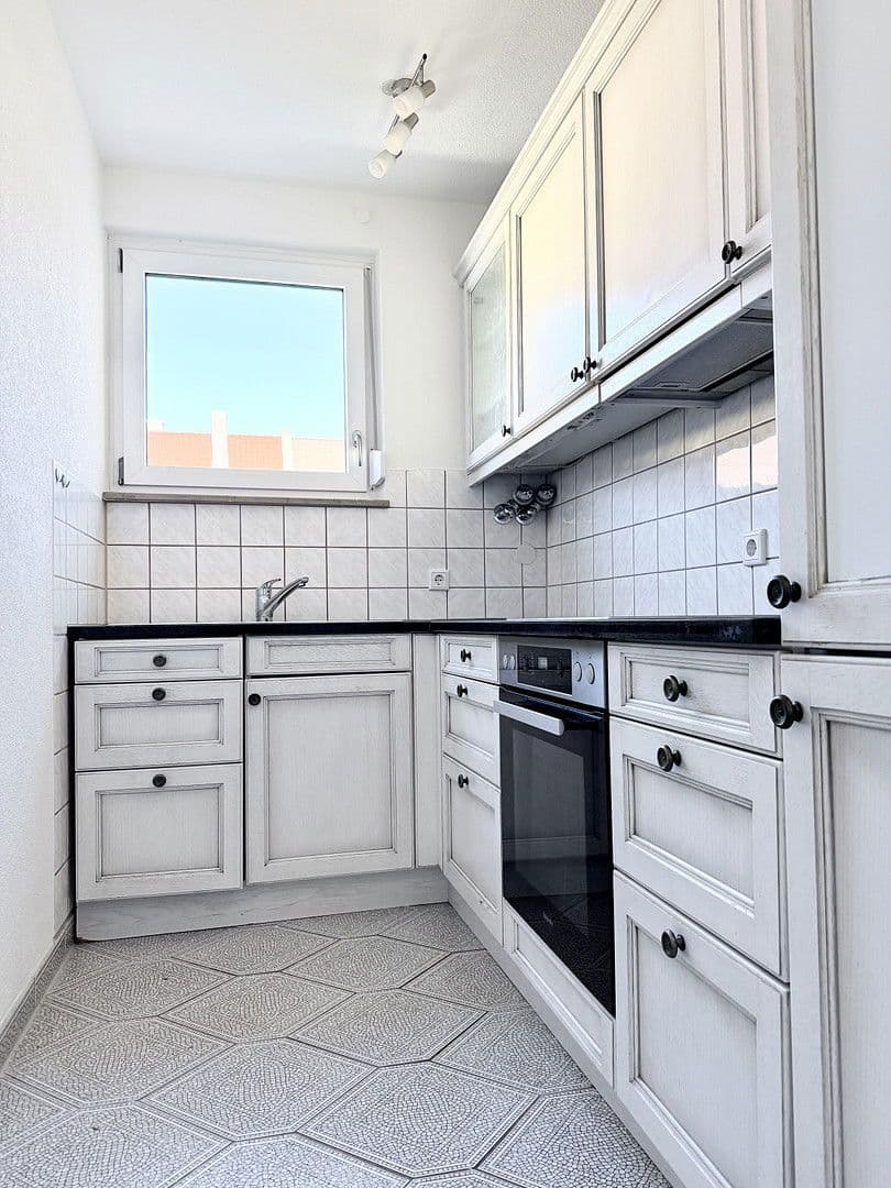 Prodej bytu 2+1 60 m², Luitpoldstraße 37, Neu-Ulm, Bavorsko Prodej bytu 2+1 60 m², Luitpoldstraße 37, Neu-Ulm, Bavorsko