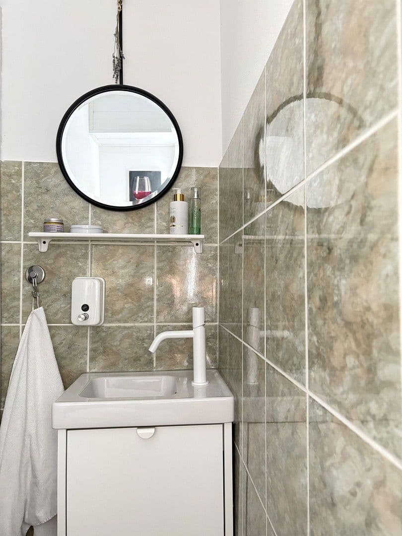 Prodej domu 162 m², pozemek 3.600 m², Grebenhain, Hessen Prodej domu 162 m², pozemek 3.600 m², Grebenhain, Hessen