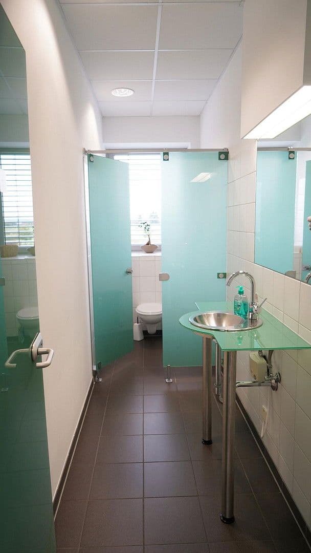 Pronájem kanceláře 345 m², Siegburger Straße 39a, Sankt Augustin, Severní Porýní-Vestfálsko Pronájem kanceláře 345 m², Siegburger Straße 39a, Sankt Augustin, Severní Porýní-Vestfálsko