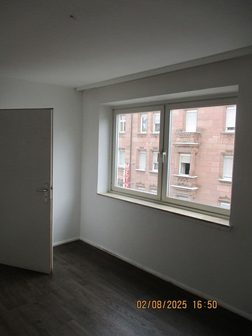 Pronájem bytu 2+1 43 m², Ludwig Feuerbach Str. 35, Nürnberg, Bavorsko Pronájem bytu 2+1 43 m², Ludwig Feuerbach Str. 35, Nürnberg, Bavorsko