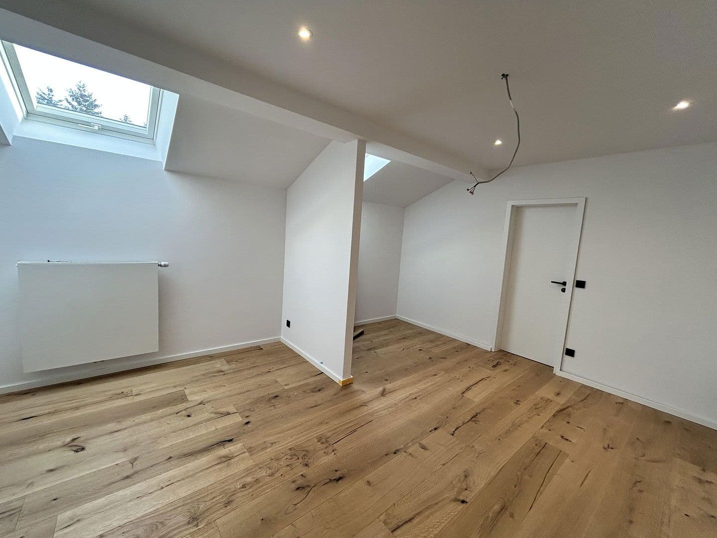 Pronájem bytu 4+kk 160 m², Lärchenweg 21, Bad Endorf, Bavorsko Pronájem bytu 4+kk 160 m², Lärchenweg 21, Bad Endorf, Bavorsko