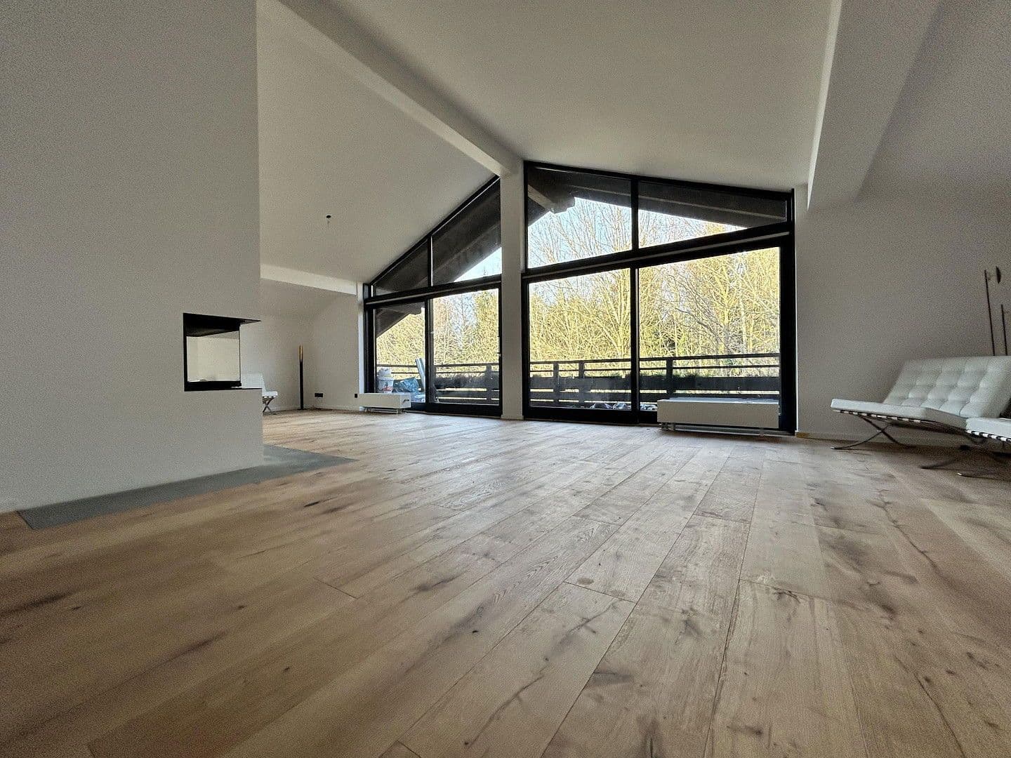 Pronájem bytu 4+kk 160 m², Lärchenweg 21, Bad Endorf, Bavorsko Pronájem bytu 4+kk 160 m², Lärchenweg 21, Bad Endorf, Bavorsko