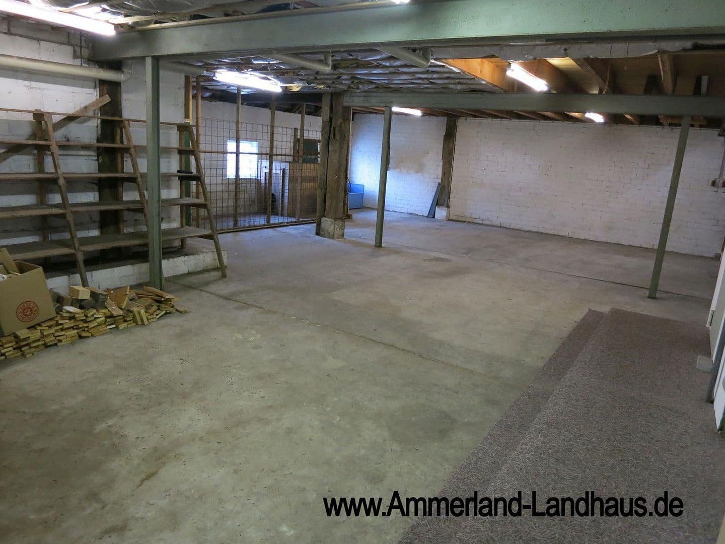 Prodej domu 310 m², pozemek 8.127 m², Westerstede, Dolní Sasko Prodej domu 310 m², pozemek 8.127 m², Westerstede, Dolní Sasko