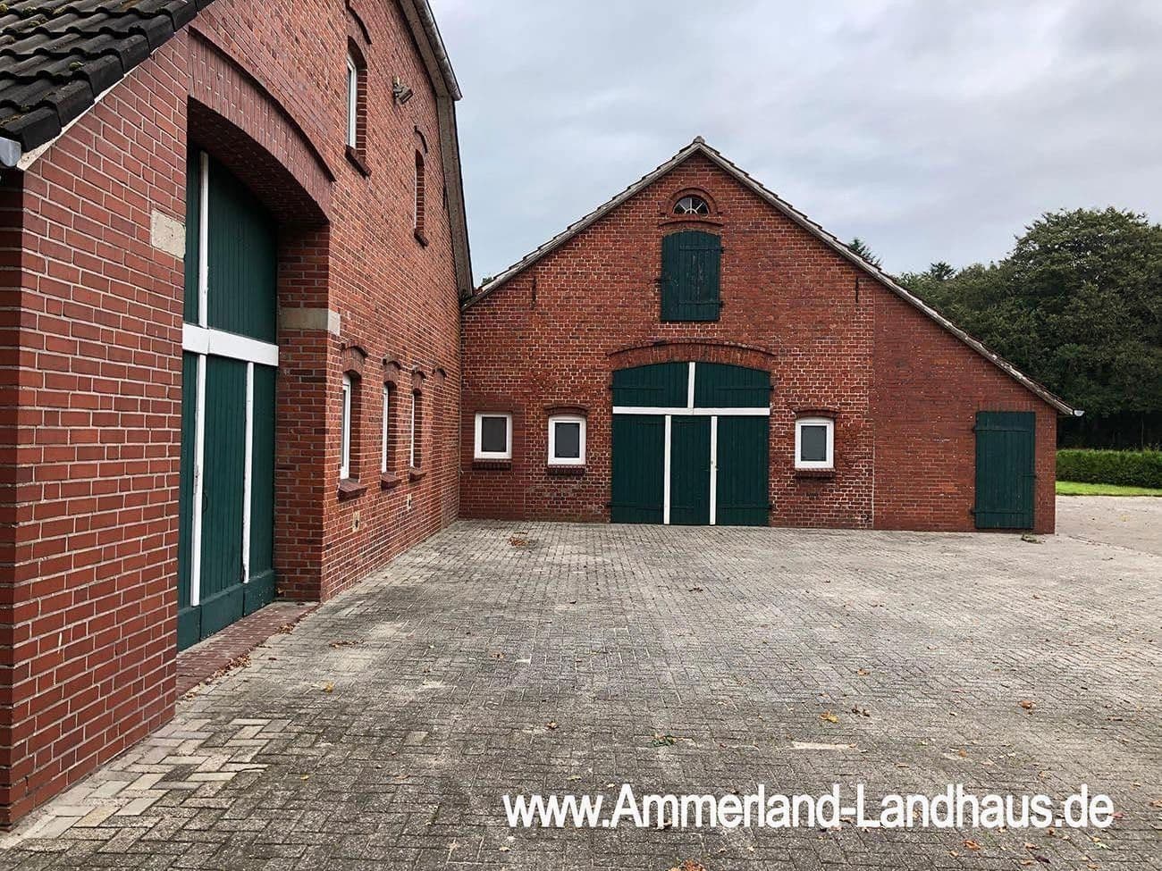 Prodej domu 310 m², pozemek 8.127 m², Westerstede, Dolní Sasko Prodej domu 310 m², pozemek 8.127 m², Westerstede, Dolní Sasko