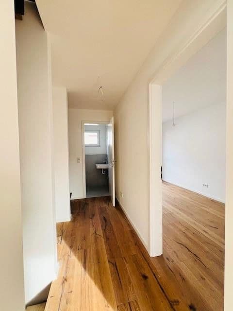 Prodej domu 110 m², pozemek 57 m², Neideckerstraße 4, Mainz, Porýní-Falc Prodej domu 110 m², pozemek 57 m², Neideckerstraße 4, Mainz, Porýní-Falc