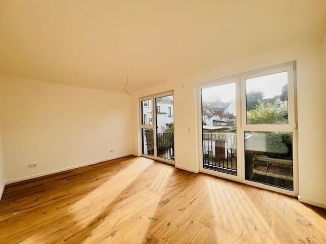 Prodej domu 110 m², pozemek 57 m², Neideckerstraße 4, Mainz, Porýní-Falc Prodej domu 110 m², pozemek 57 m², Neideckerstraße 4, Mainz, Porýní-Falc