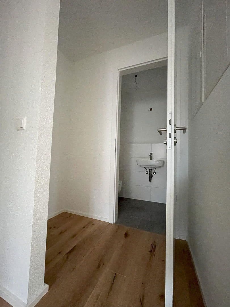 Pronájem bytu 3+1 76 m², Heilbronnerstraße 2, Bretten, Bádensko-Württembersko Pronájem bytu 3+1 76 m², Heilbronnerstraße 2, Bretten, Bádensko-Württembersko