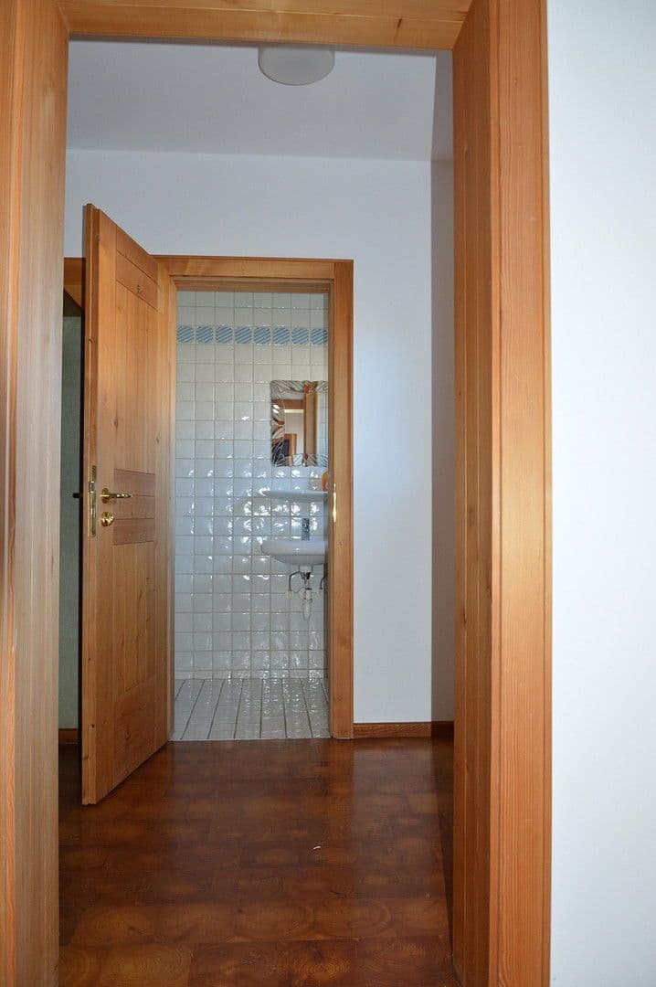 Prodej domu 217 m², pozemek 1.609 m², Gangkofen, Bavorsko Prodej domu 217 m², pozemek 1.609 m², Gangkofen, Bavorsko