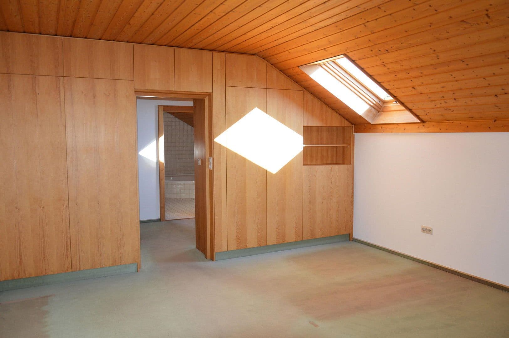 Prodej domu 217 m², pozemek 1.609 m², Gangkofen, Bavorsko Prodej domu 217 m², pozemek 1.609 m², Gangkofen, Bavorsko