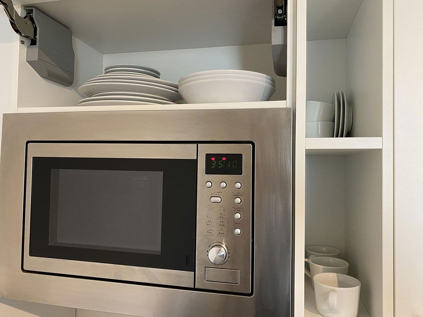 Pronájem bytu 1+1 23 m², Wexstraße 14, Wilmersdorf, Berlin, Berlín Pronájem bytu 1+1 23 m², Wexstraße 14, Wilmersdorf, Berlin, Berlín