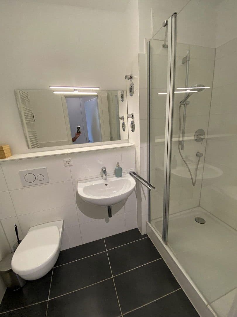 Pronájem bytu 1+1 23 m², Wexstraße 14, Wilmersdorf, Berlin, Berlín Pronájem bytu 1+1 23 m², Wexstraße 14, Wilmersdorf, Berlin, Berlín