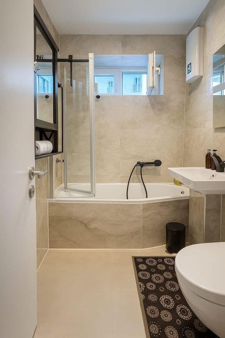 Prodej bytu 3+1 81 m², Hamburg, Hamburg Prodej bytu 3+1 81 m², Hamburg, Hamburg