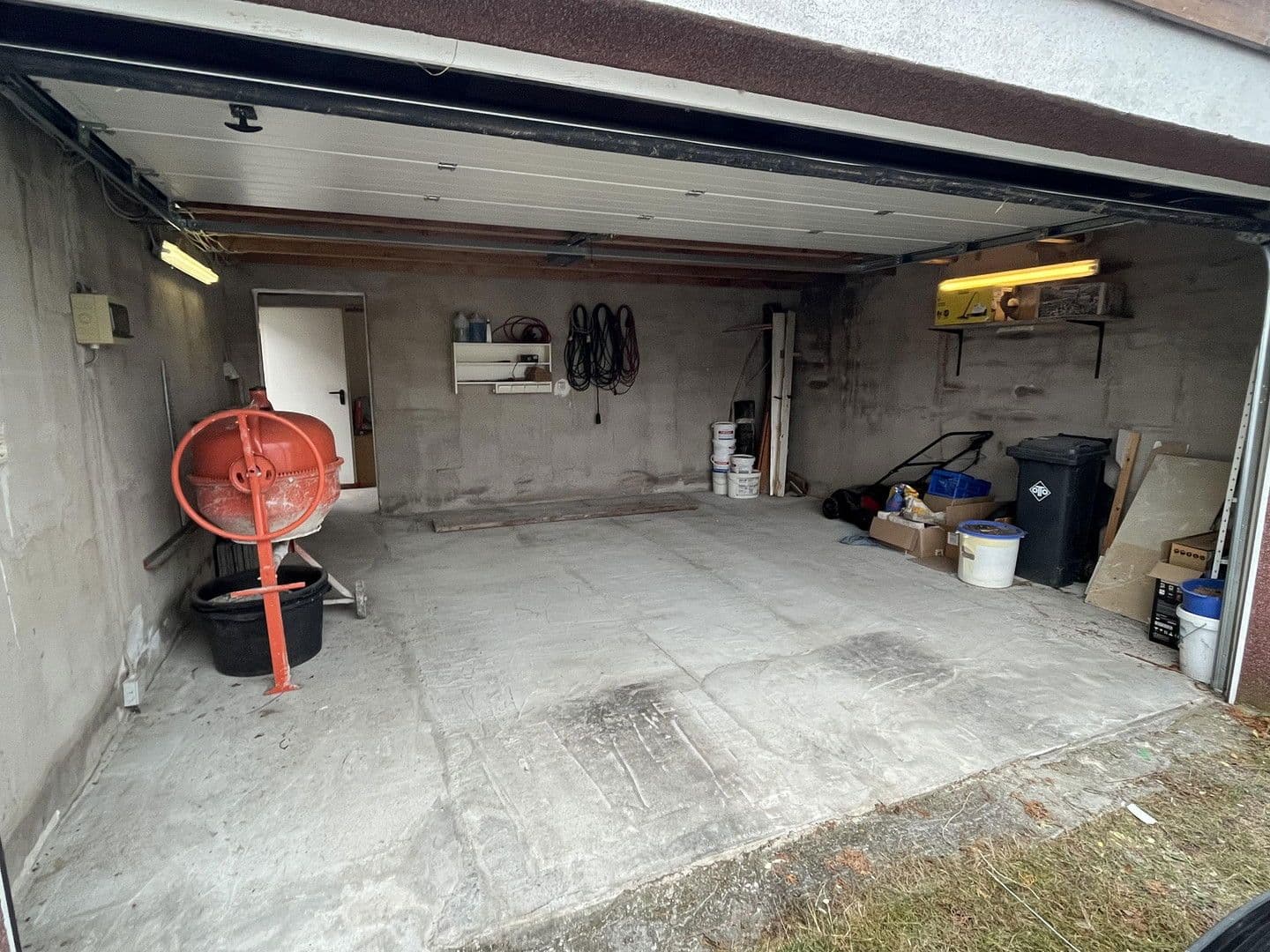 Prodej domu 96 m², pozemek 560 m², Naundorfer Str.25, Braunsbedra, Sasko-Anhaltsko Prodej domu 96 m², pozemek 560 m², Naundorfer Str.25, Braunsbedra, Sasko-Anhaltsko