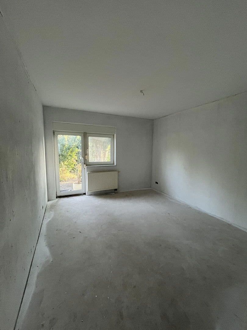 Prodej domu 96 m², pozemek 560 m², Naundorfer Str.25, Braunsbedra, Sasko-Anhaltsko Prodej domu 96 m², pozemek 560 m², Naundorfer Str.25, Braunsbedra, Sasko-Anhaltsko