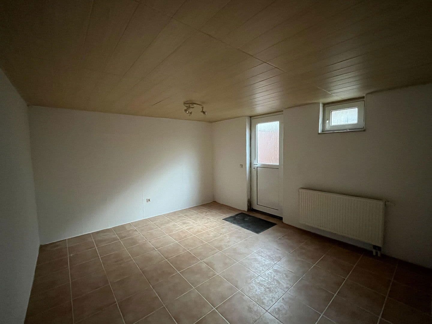Prodej domu 96 m², pozemek 560 m², Naundorfer Str.25, Braunsbedra, Sasko-Anhaltsko Prodej domu 96 m², pozemek 560 m², Naundorfer Str.25, Braunsbedra, Sasko-Anhaltsko