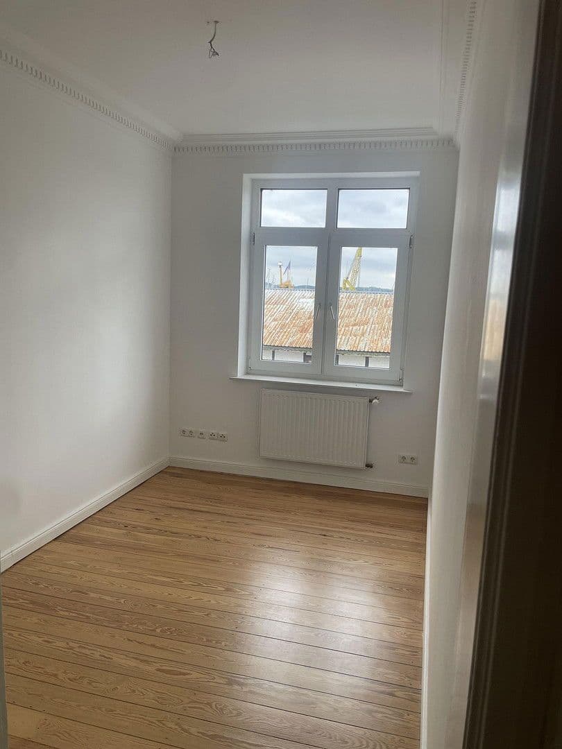 Prodej bytu 4+1 94 m², Prieser Strand 14, Kiel-Friedrichsort, Šlesvicko-Holštýnsko Prodej bytu 4+1 94 m², Prieser Strand 14, Kiel-Friedrichsort, Šlesvicko-Holštýnsko