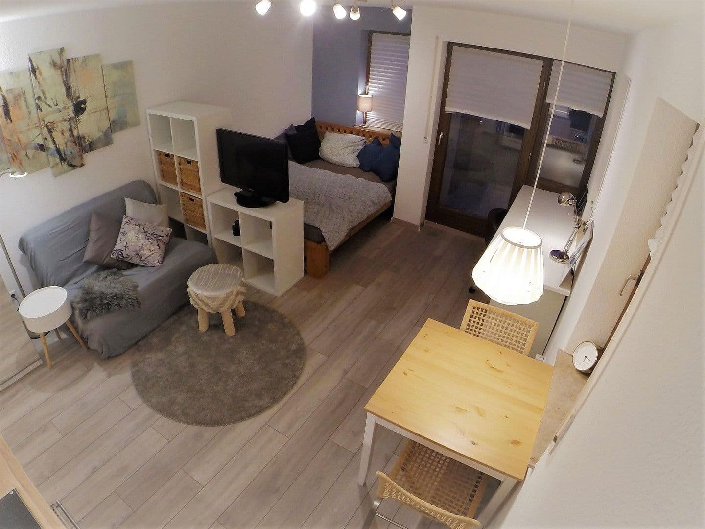 Pronájem bytu 1+1 29 m², Freytagstr. 9, Freiburg, Bádensko-Württembersko Pronájem bytu 1+1 29 m², Freytagstr. 9, Freiburg, Bádensko-Württembersko