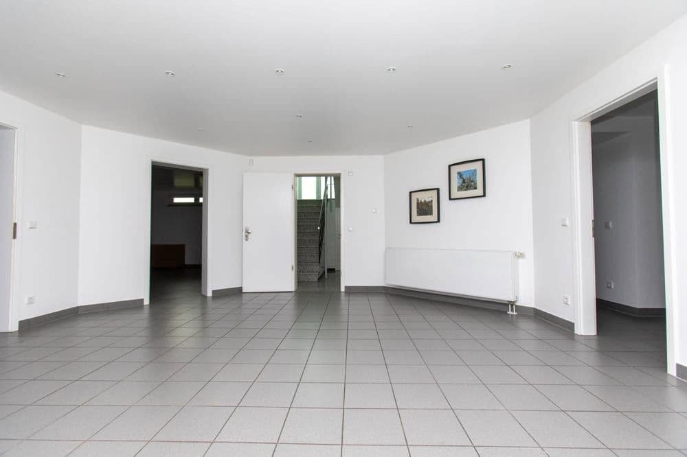 Prodej domu 698 m², pozemek 856 m², Düsseldorf, Severní Porýní-Vestfálsko Prodej domu 698 m², pozemek 856 m², Düsseldorf, Severní Porýní-Vestfálsko