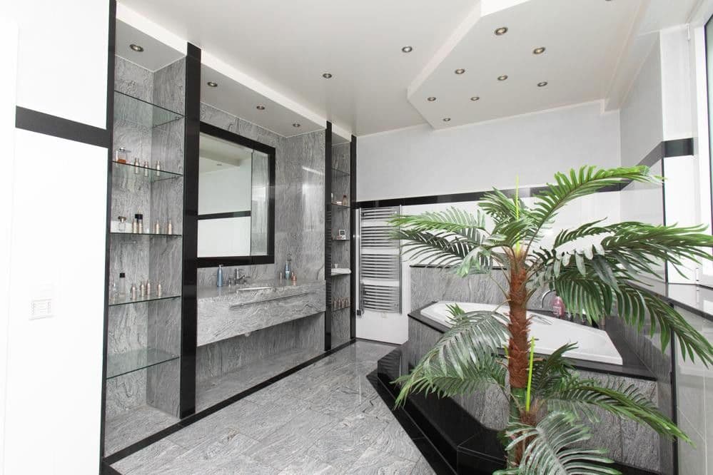 Prodej domu 698 m², pozemek 856 m², Düsseldorf, Severní Porýní-Vestfálsko Prodej domu 698 m², pozemek 856 m², Düsseldorf, Severní Porýní-Vestfálsko