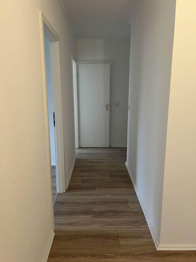 Pronájem bytu 3+1 73 m², Zelterstraße 3, Hilden, Severní Porýní-Vestfálsko Pronájem bytu 3+1 73 m², Zelterstraße 3, Hilden, Severní Porýní-Vestfálsko