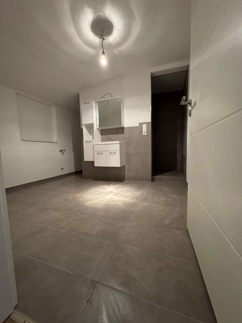 Pronájem bytu 2+1 68 m², Obere Hauptstrasse, Lustadt, Porýní-Falc Pronájem bytu 2+1 68 m², Obere Hauptstrasse, Lustadt, Porýní-Falc