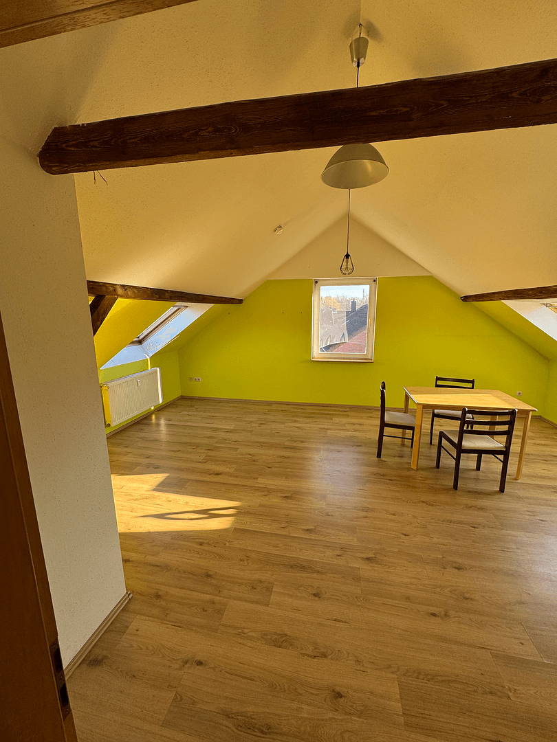 Pronájem bytu 1+1 43 m², Sutumerfeldstraße 36, Gelsenkirchen, Severní Porýní-Vestfálsko Pronájem bytu 1+1 43 m², Sutumerfeldstraße 36, Gelsenkirchen, Severní Porýní-Vestfálsko