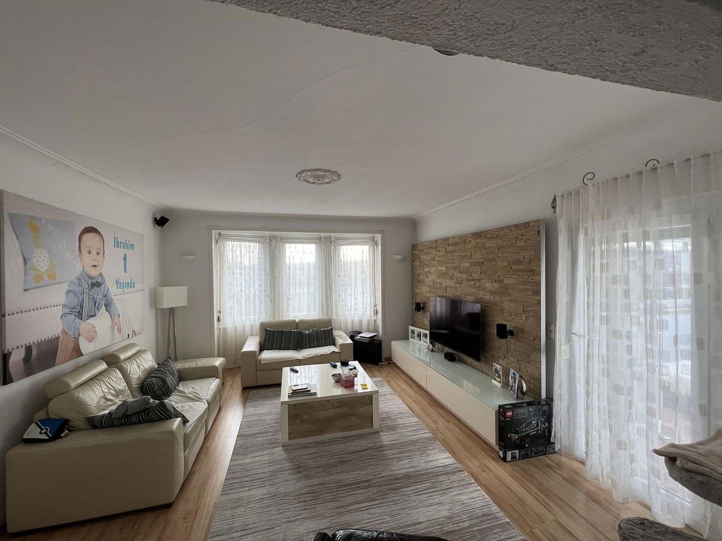 Prodej domu 240 m², pozemek 1.061 m², Wilferdingerstr. 5, Pforzheim, Bádensko-Württembersko Prodej domu 240 m², pozemek 1.061 m², Wilferdingerstr. 5, Pforzheim, Bádensko-Württembersko