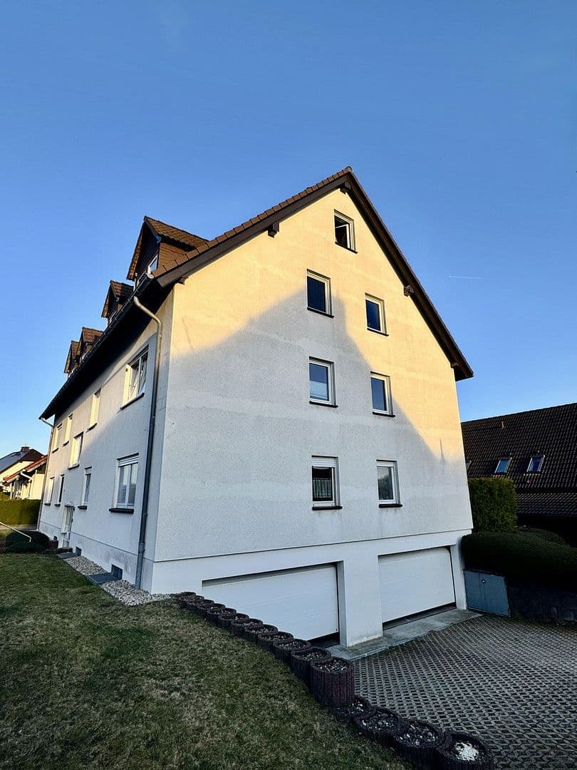 Pronájem bytu 3+1 90 m², Birkenweg 9, Gornau, Sasko Pronájem bytu 3+1 90 m², Birkenweg 9, Gornau, Sasko