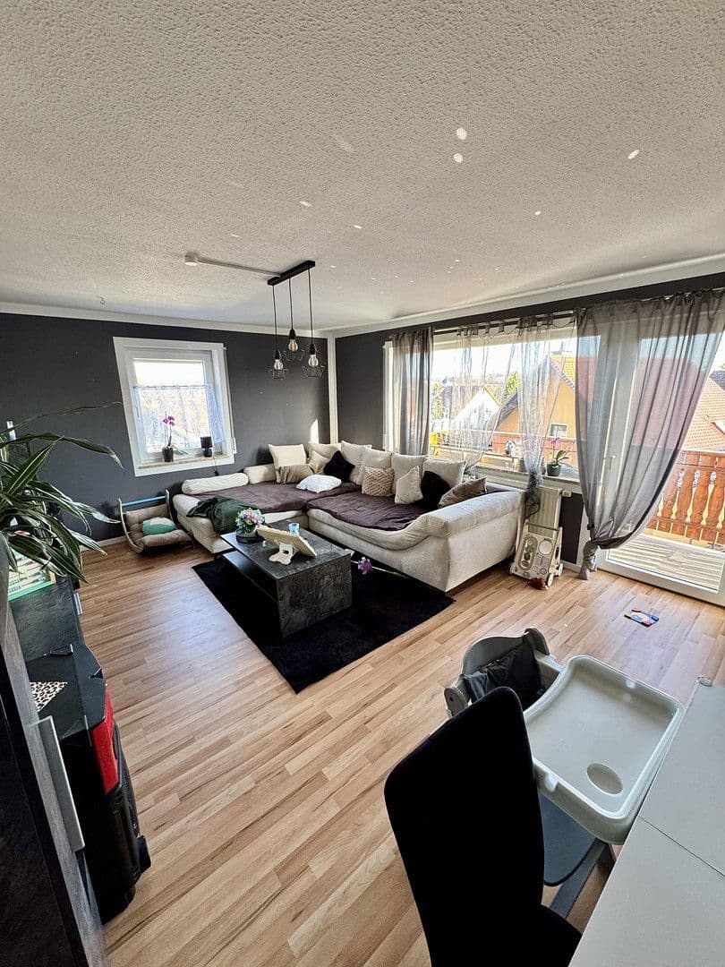 Pronájem bytu 3+1 90 m², Birkenweg 9, Gornau, Sasko Pronájem bytu 3+1 90 m², Birkenweg 9, Gornau, Sasko