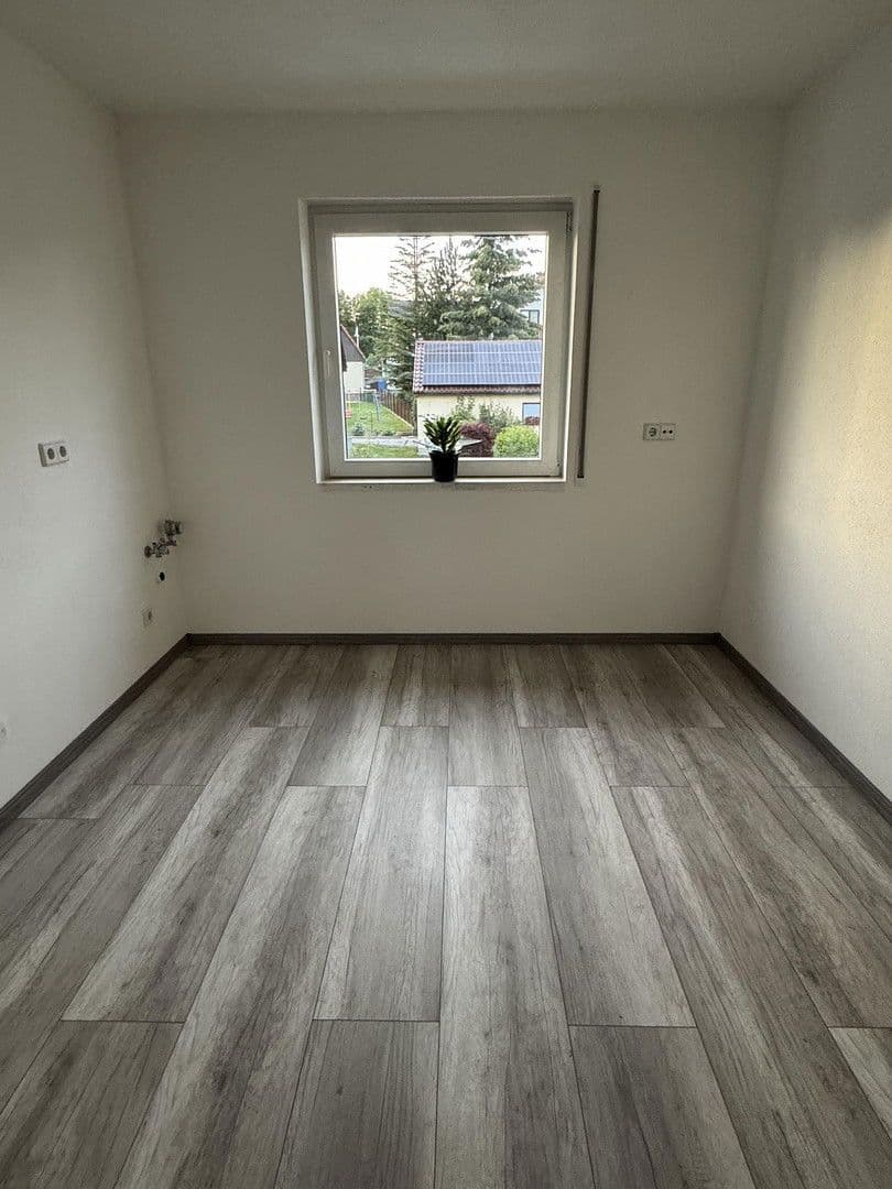 Pronájem bytu 3+1 90 m², Birkenweg 9, Gornau, Sasko Pronájem bytu 3+1 90 m², Birkenweg 9, Gornau, Sasko