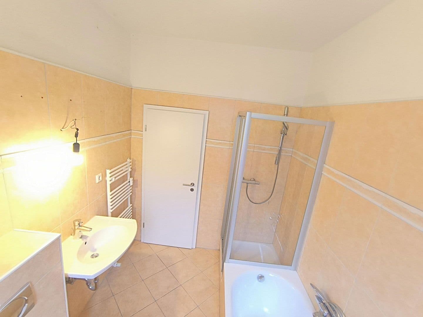 Pronájem bytu 3+1 107 m², Reichshofstr. 123, Schwerte, Severní Porýní-Vestfálsko Pronájem bytu 3+1 107 m², Reichshofstr. 123, Schwerte, Severní Porýní-Vestfálsko