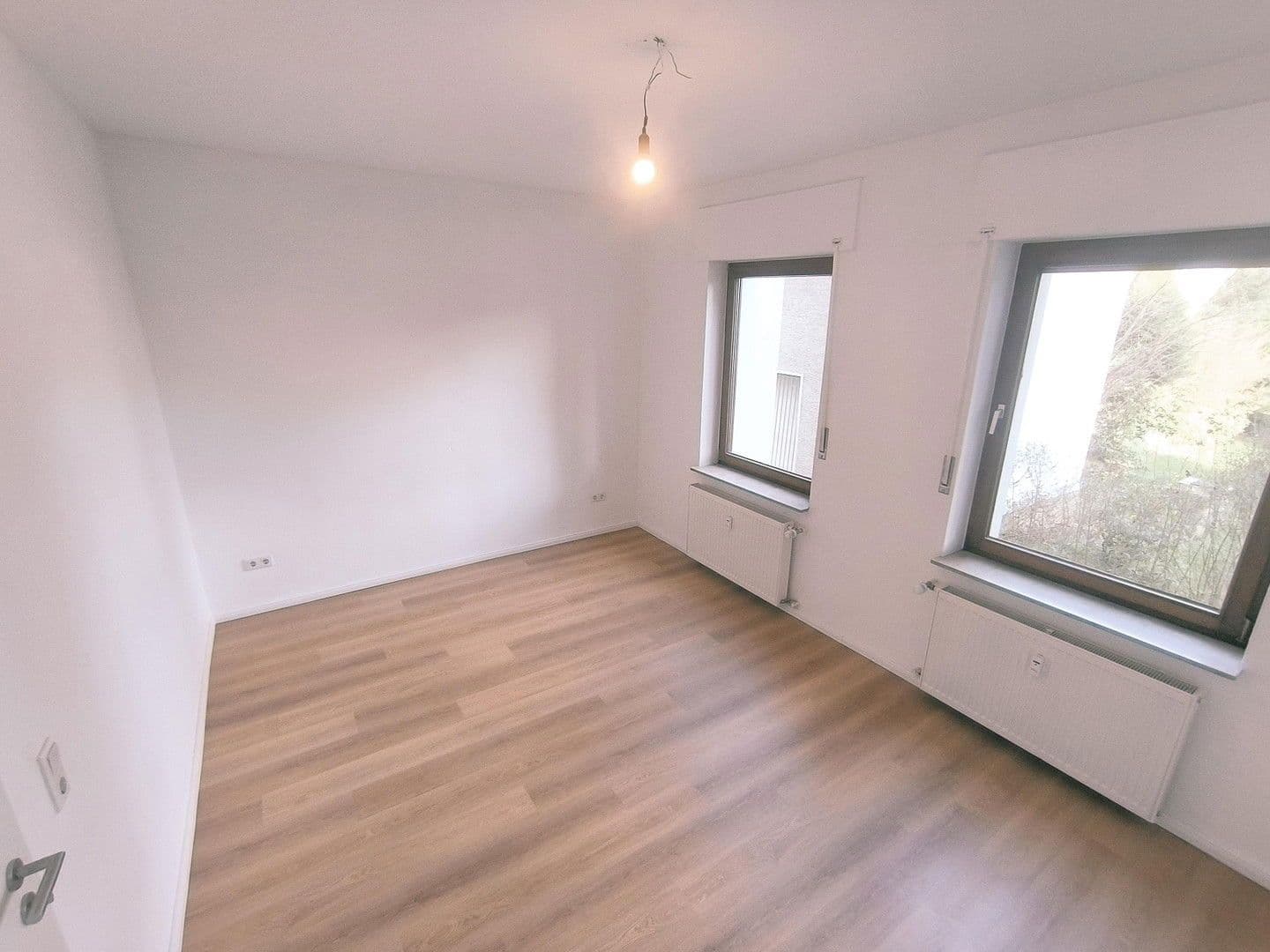 Pronájem bytu 3+1 107 m², Reichshofstr. 123, Schwerte, Severní Porýní-Vestfálsko Pronájem bytu 3+1 107 m², Reichshofstr. 123, Schwerte, Severní Porýní-Vestfálsko