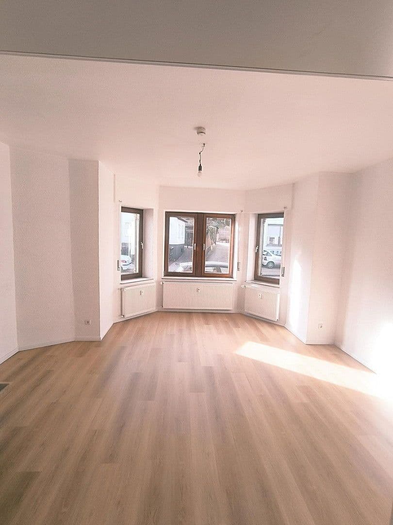 Pronájem bytu 3+1 107 m², Reichshofstr. 123, Schwerte, Severní Porýní-Vestfálsko Pronájem bytu 3+1 107 m², Reichshofstr. 123, Schwerte, Severní Porýní-Vestfálsko