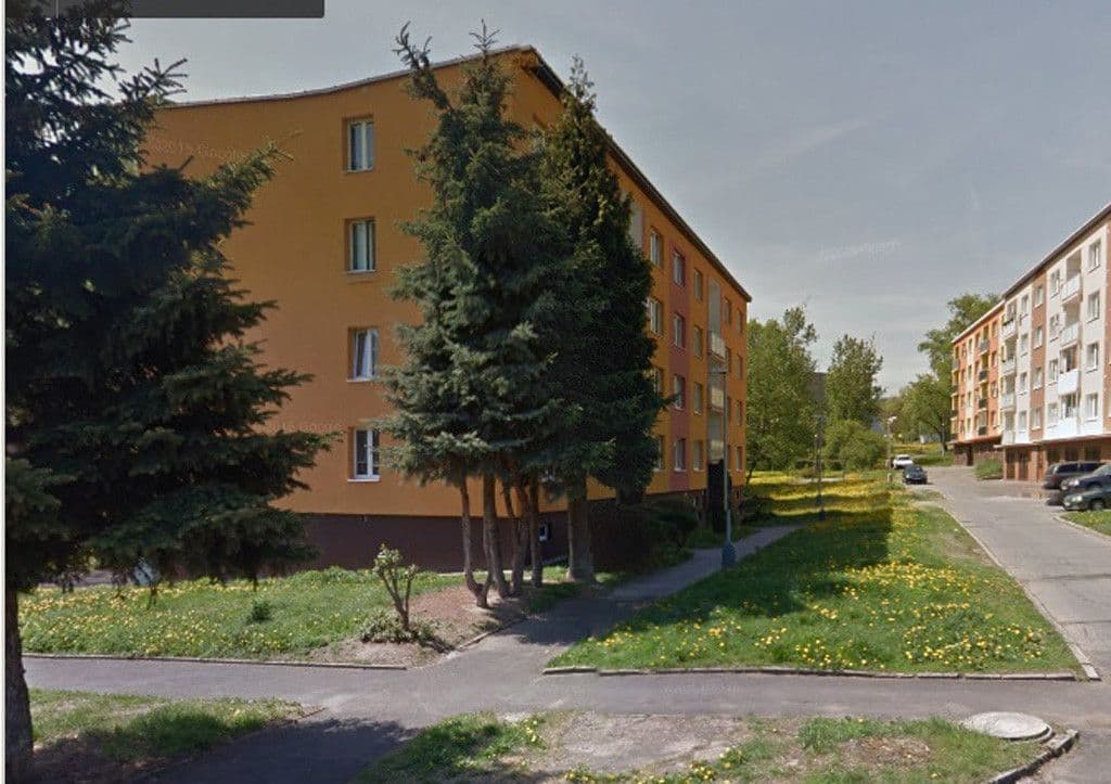 Pronájem bytu 1+1 35 m², Hornická, Jirkov, Ústecký kraj Pronájem bytu 1+1 35 m², Hornická, Jirkov, Ústecký kraj