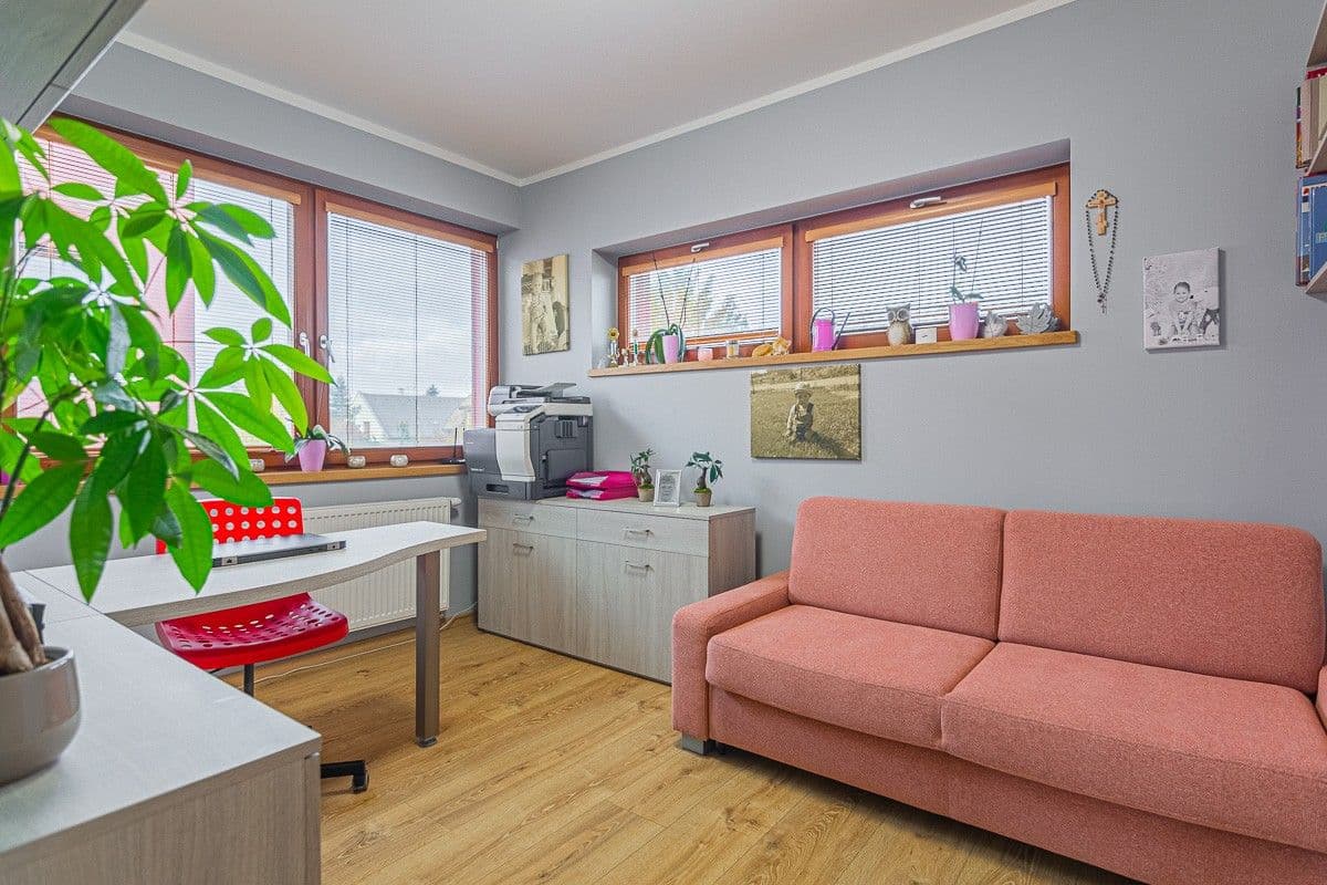 Prodej domu 162 m², pozemek 381 m², Zvoncová, Roztoky, Středočeský kraj Prodej domu 162 m², pozemek 381 m², Zvoncová, Roztoky, Středočeský kraj