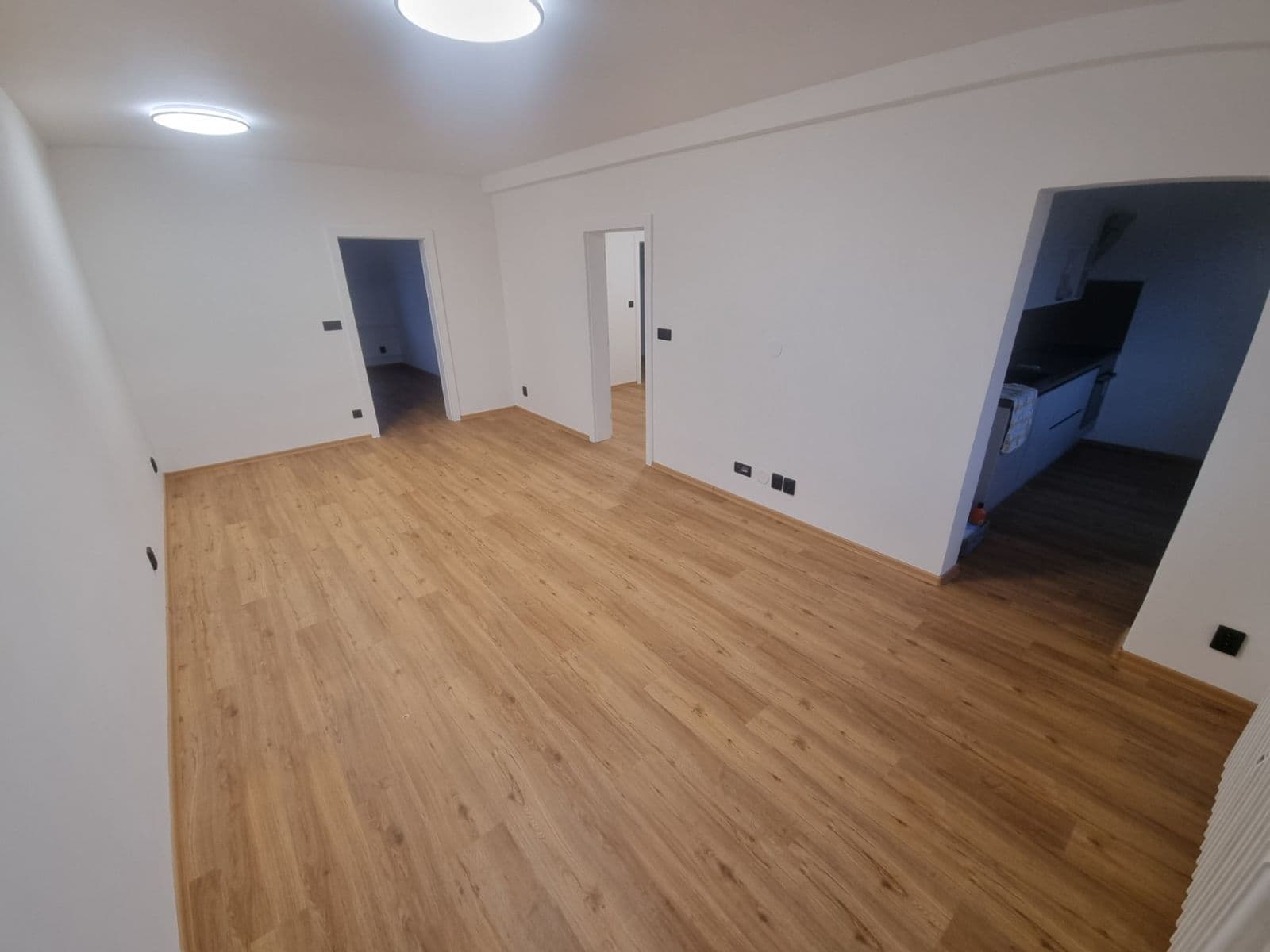 Pronájem bytu 3+1 75 m², Žerotínovo nám., Přerov, Olomoucký kraj Pronájem bytu 3+1 75 m², Žerotínovo nám., Přerov, Olomoucký kraj