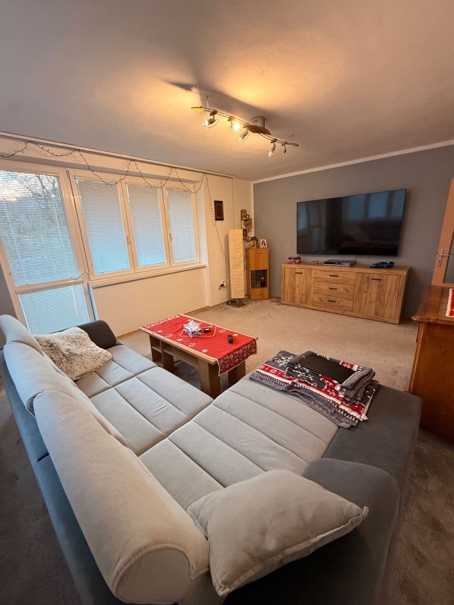 Pronájem bytu 2+1 65 m², Pod Štandlem, Frýdek-Místek, Moravskoslezský kraj Pronájem bytu 2+1 65 m², Pod Štandlem, Frýdek-Místek, Moravskoslezský kraj