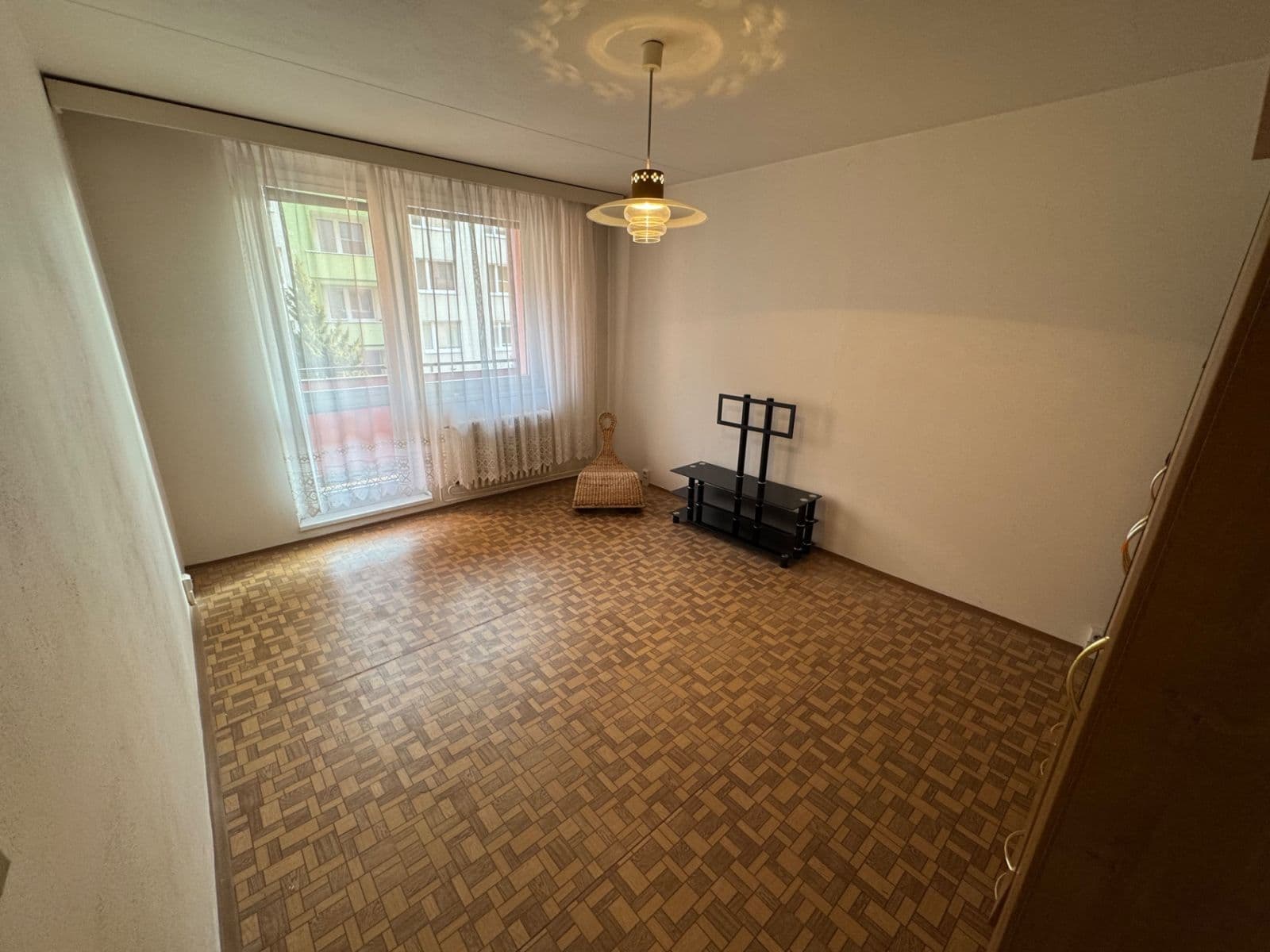 Prodej bytu 4+1 101 m², Kaštanová, Rosice, Jihomoravský kraj Prodej bytu 4+1 101 m², Kaštanová, Rosice, Jihomoravský kraj