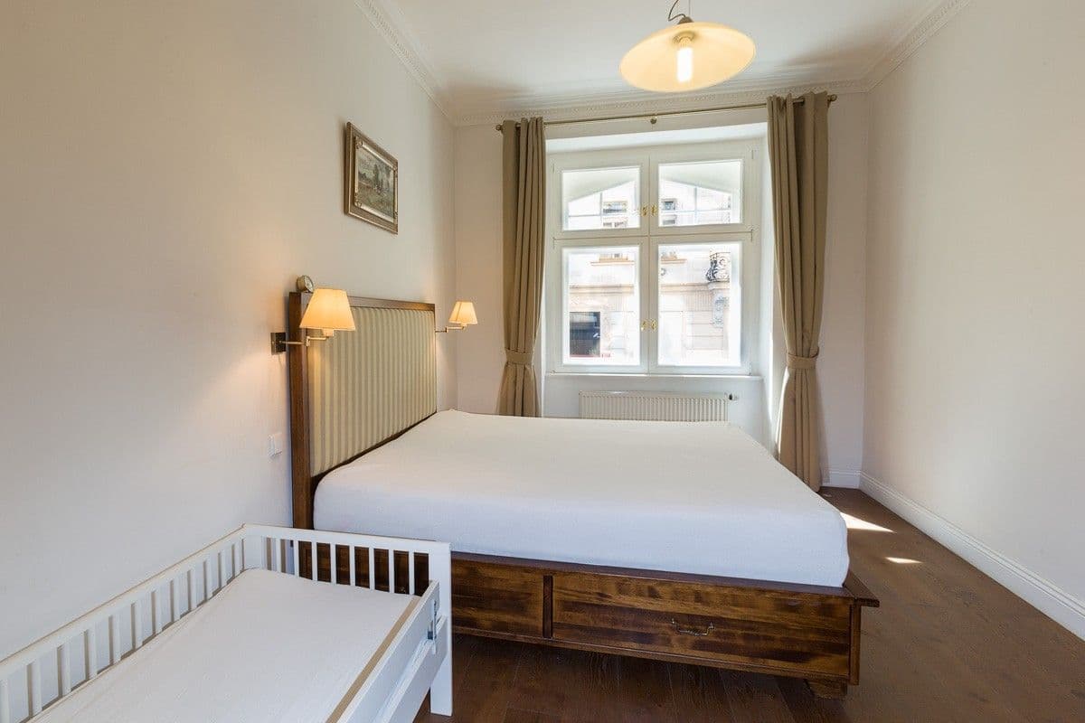 Pronájem bytu 2+kk 70 m², Bulharská, Praha, Praha Pronájem bytu 2+kk 70 m², Bulharská, Praha, Praha